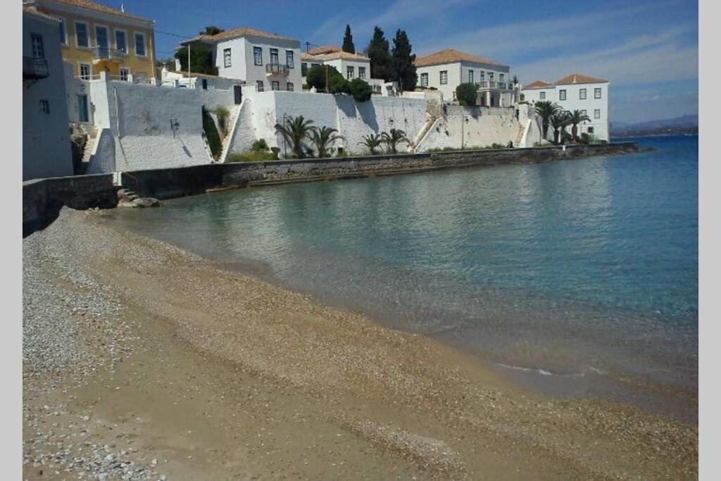 Sunblaze Studios1 Spetses Екстер'єр фото
